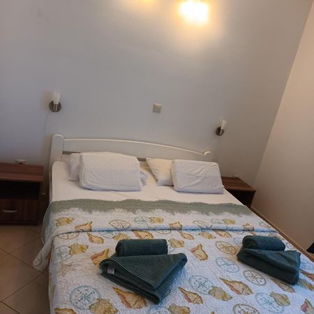 Appartement Sea & Honey à Krk Town Extérieur photo