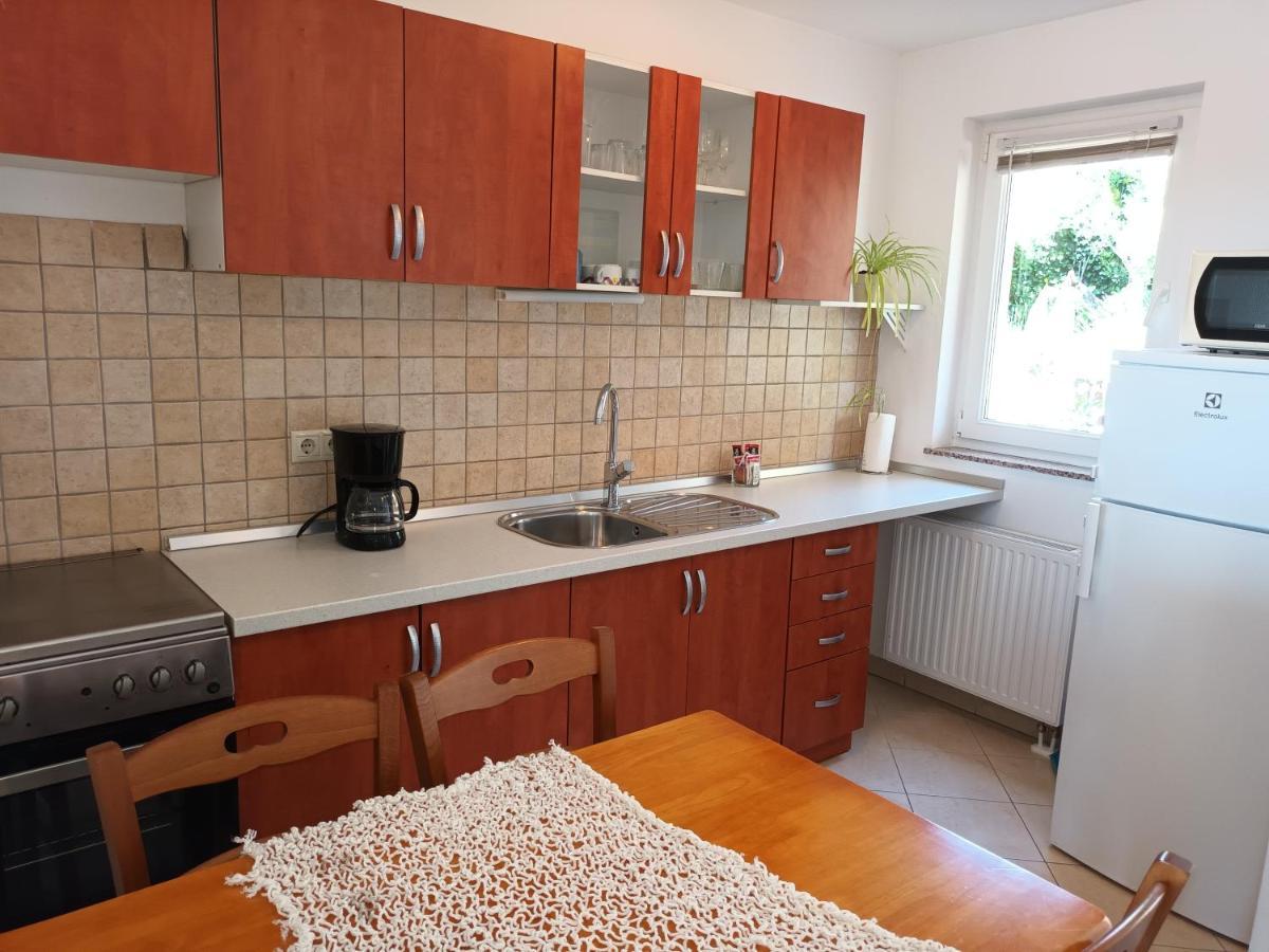 Appartement Sea & Honey à Krk Town Extérieur photo