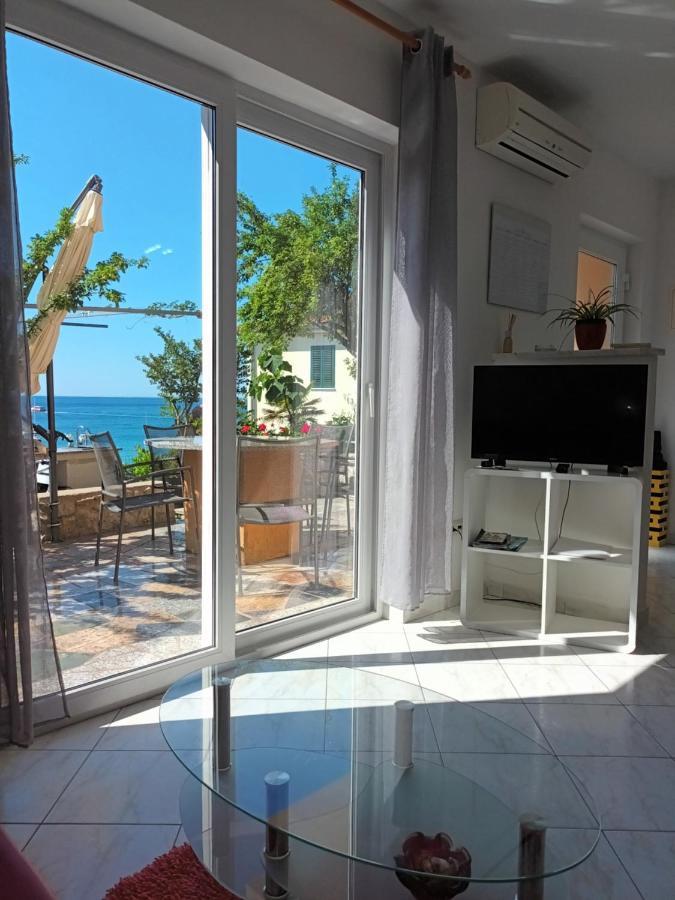 Appartement Sea & Honey à Krk Town Extérieur photo