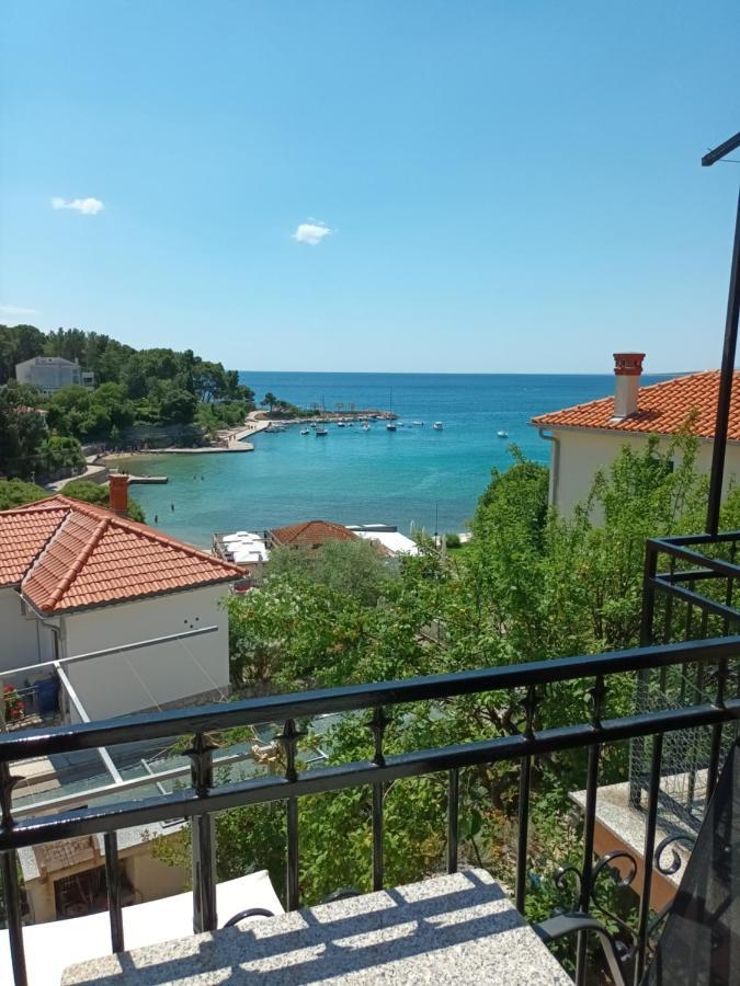 Appartement Sea & Honey à Krk Town Extérieur photo