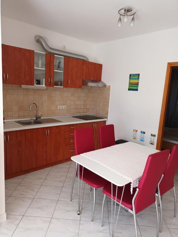 Appartement Sea & Honey à Krk Town Extérieur photo