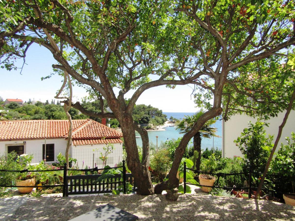 Appartement Sea & Honey à Krk Town Extérieur photo